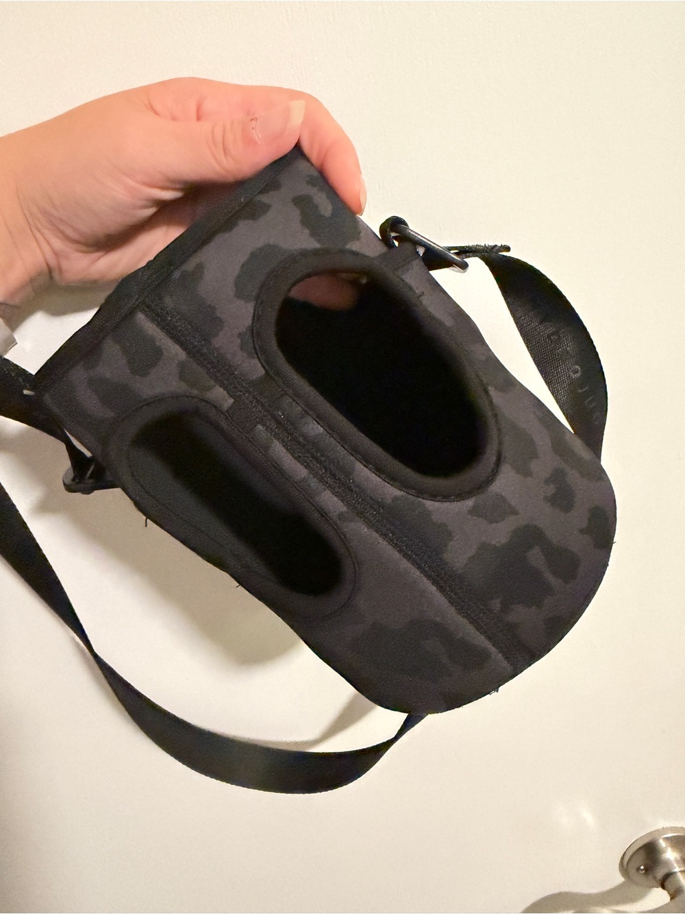 HydroJug Black Leopard Neoprene Sleeve - Picture 6 of 6